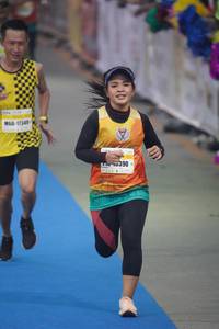 BIB: 1734, 390
                            <button type="button" onclick="openModal(7301927)" class="btn btn-primary btn-sm float-right btn-popup" data-toggle="modal" data-target=".modal-high-quality">
                        <i class="fas fa-shopping-cart"></i> Add to Cart
                    </button>
                                            <button type="button" onclick="isThisMe(7301927, true)" class="btn btn-success btn-sm float-right btn-popup btn-isme hidden" data-toggle="tooltip" data-placement="bottom" title="นี่คือรูปของคุณใช่ไหม คลิกที่นี่เพื่อเอาเข้าอัลบั้ม">
                        <i class="fas fa-plus"></i> Add to album
                    </button>
                    <button type="button" onclick="isThisMe(7301927, false)" class="btn btn-warning btn-sm float-right btn-popup btn-isnotme hidden">
                        <i class="fas fa-ban"></i> Remove from album
                    </button>