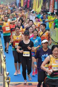BIB: 16655, 6880, 150
                            <button type="button" onclick="openModal(7351723)" class="btn btn-primary btn-sm float-right btn-popup" data-toggle="modal" data-target=".modal-high-quality">
                        <i class="fas fa-shopping-cart"></i> Add to Cart
                    </button>
                                            <button type="button" onclick="isThisMe(7351723, true)" class="btn btn-success btn-sm float-right btn-popup btn-isme hidden" data-toggle="tooltip" data-placement="bottom" title="นี่คือรูปของคุณใช่ไหม คลิกที่นี่เพื่อเอาเข้าอัลบั้ม">
                        <i class="fas fa-plus"></i> Add to album
                    </button>
                    <button type="button" onclick="isThisMe(7351723, false)" class="btn btn-warning btn-sm float-right btn-popup btn-isnotme hidden">
                        <i class="fas fa-ban"></i> Remove from album
                    </button>