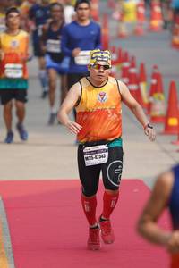 BIB: 42343, 71306
                            <button type="button" onclick="openModal(7853727)" class="btn btn-primary btn-sm float-right btn-popup" data-toggle="modal" data-target=".modal-high-quality">
                        <i class="fas fa-shopping-cart"></i> Add to Cart
                    </button>
                                            <button type="button" onclick="isThisMe(7853727, true)" class="btn btn-success btn-sm float-right btn-popup btn-isme hidden" data-toggle="tooltip" data-placement="bottom" title="นี่คือรูปของคุณใช่ไหม คลิกที่นี่เพื่อเอาเข้าอัลบั้ม">
                        <i class="fas fa-plus"></i> Add to album
                    </button>
                    <button type="button" onclick="isThisMe(7853727, false)" class="btn btn-warning btn-sm float-right btn-popup btn-isnotme hidden">
                        <i class="fas fa-ban"></i> Remove from album
                    </button>