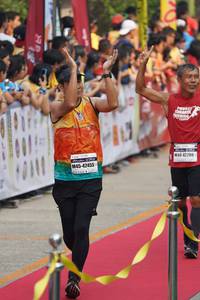 BIB: 4042209, 42455
                            <button type="button" onclick="openModal(7723287)" class="btn btn-primary btn-sm float-right btn-popup" data-toggle="modal" data-target=".modal-high-quality">
                        <i class="fas fa-shopping-cart"></i> Add to Cart
                    </button>
                                            <button type="button" onclick="isThisMe(7723287, true)" class="btn btn-success btn-sm float-right btn-popup btn-isme hidden" data-toggle="tooltip" data-placement="bottom" title="นี่คือรูปของคุณใช่ไหม คลิกที่นี่เพื่อเอาเข้าอัลบั้ม">
                        <i class="fas fa-plus"></i> Add to album
                    </button>
                    <button type="button" onclick="isThisMe(7723287, false)" class="btn btn-warning btn-sm float-right btn-popup btn-isnotme hidden">
                        <i class="fas fa-ban"></i> Remove from album
                    </button>