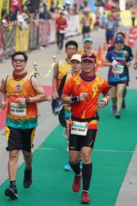 BIB: 26403, 26414
                            <button type="button" onclick="openModal(7686465)" class="btn btn-primary btn-sm float-right btn-popup" data-toggle="modal" data-target=".modal-high-quality">
                        <i class="fas fa-shopping-cart"></i> Add to Cart
                    </button>
                                            <button type="button" onclick="isThisMe(7686465, true)" class="btn btn-success btn-sm float-right btn-popup btn-isme hidden" data-toggle="tooltip" data-placement="bottom" title="นี่คือรูปของคุณใช่ไหม คลิกที่นี่เพื่อเอาเข้าอัลบั้ม">
                        <i class="fas fa-plus"></i> Add to album
                    </button>
                    <button type="button" onclick="isThisMe(7686465, false)" class="btn btn-warning btn-sm float-right btn-popup btn-isnotme hidden">
                        <i class="fas fa-ban"></i> Remove from album
                    </button>