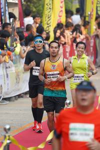 BIB: 46924, 48175
                            <button type="button" onclick="openModal(7710616)" class="btn btn-primary btn-sm float-right btn-popup" data-toggle="modal" data-target=".modal-high-quality">
                        <i class="fas fa-shopping-cart"></i> Add to Cart
                    </button>
                                            <button type="button" onclick="isThisMe(7710616, true)" class="btn btn-success btn-sm float-right btn-popup btn-isme hidden" data-toggle="tooltip" data-placement="bottom" title="นี่คือรูปของคุณใช่ไหม คลิกที่นี่เพื่อเอาเข้าอัลบั้ม">
                        <i class="fas fa-plus"></i> Add to album
                    </button>
                    <button type="button" onclick="isThisMe(7710616, false)" class="btn btn-warning btn-sm float-right btn-popup btn-isnotme hidden">
                        <i class="fas fa-ban"></i> Remove from album
                    </button>
