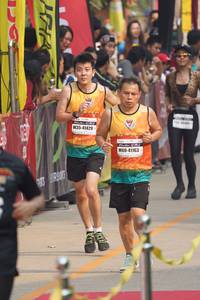 BIB: 4548, 41429, 41163
                            <button type="button" onclick="openModal(7812442)" class="btn btn-primary btn-sm float-right btn-popup" data-toggle="modal" data-target=".modal-high-quality">
                        <i class="fas fa-shopping-cart"></i> Add to Cart
                    </button>
                                            <button type="button" onclick="isThisMe(7812442, true)" class="btn btn-success btn-sm float-right btn-popup btn-isme hidden" data-toggle="tooltip" data-placement="bottom" title="นี่คือรูปของคุณใช่ไหม คลิกที่นี่เพื่อเอาเข้าอัลบั้ม">
                        <i class="fas fa-plus"></i> Add to album
                    </button>
                    <button type="button" onclick="isThisMe(7812442, false)" class="btn btn-warning btn-sm float-right btn-popup btn-isnotme hidden">
                        <i class="fas fa-ban"></i> Remove from album
                    </button>