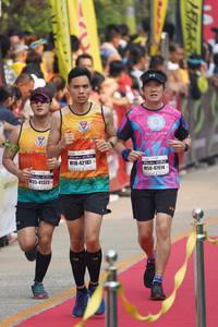 BIB: 42187, 47974, 41323
                            <button type="button" onclick="openModal(7765895)" class="btn btn-primary btn-sm float-right btn-popup" data-toggle="modal" data-target=".modal-high-quality">
                        <i class="fas fa-shopping-cart"></i> Add to Cart
                    </button>
                                            <button type="button" onclick="isThisMe(7765895, true)" class="btn btn-success btn-sm float-right btn-popup btn-isme hidden" data-toggle="tooltip" data-placement="bottom" title="นี่คือรูปของคุณใช่ไหม คลิกที่นี่เพื่อเอาเข้าอัลบั้ม">
                        <i class="fas fa-plus"></i> Add to album
                    </button>
                    <button type="button" onclick="isThisMe(7765895, false)" class="btn btn-warning btn-sm float-right btn-popup btn-isnotme hidden">
                        <i class="fas fa-ban"></i> Remove from album
                    </button>