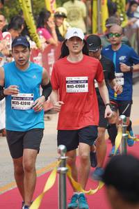 BIB: 47068, 42010
                            <button type="button" onclick="openModal(7811431)" class="btn btn-primary btn-sm float-right btn-popup" data-toggle="modal" data-target=".modal-high-quality">
                        <i class="fas fa-shopping-cart"></i> Add to Cart
                    </button>
                                            <button type="button" onclick="isThisMe(7811431, true)" class="btn btn-success btn-sm float-right btn-popup btn-isme hidden" data-toggle="tooltip" data-placement="bottom" title="นี่คือรูปของคุณใช่ไหม คลิกที่นี่เพื่อเอาเข้าอัลบั้ม">
                        <i class="fas fa-plus"></i> Add to album
                    </button>
                    <button type="button" onclick="isThisMe(7811431, false)" class="btn btn-warning btn-sm float-right btn-popup btn-isnotme hidden">
                        <i class="fas fa-ban"></i> Remove from album
                    </button>