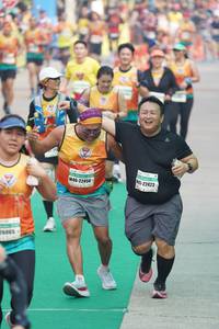 BIB: 22423, 22450, 26065
                            <button type="button" onclick="openModal(7682775)" class="btn btn-primary btn-sm float-right btn-popup" data-toggle="modal" data-target=".modal-high-quality">
                        <i class="fas fa-shopping-cart"></i> Add to Cart
                    </button>
                                            <button type="button" onclick="isThisMe(7682775, true)" class="btn btn-success btn-sm float-right btn-popup btn-isme hidden" data-toggle="tooltip" data-placement="bottom" title="นี่คือรูปของคุณใช่ไหม คลิกที่นี่เพื่อเอาเข้าอัลบั้ม">
                        <i class="fas fa-plus"></i> Add to album
                    </button>
                    <button type="button" onclick="isThisMe(7682775, false)" class="btn btn-warning btn-sm float-right btn-popup btn-isnotme hidden">
                        <i class="fas fa-ban"></i> Remove from album
                    </button>