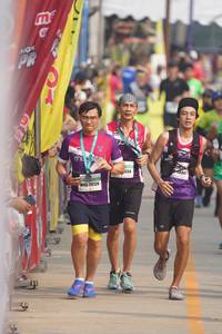 BIB: 034, 28124
                            <button type="button" onclick="openModal(7823203)" class="btn btn-primary btn-sm float-right btn-popup" data-toggle="modal" data-target=".modal-high-quality">
                        <i class="fas fa-shopping-cart"></i> Add to Cart
                    </button>
                                            <button type="button" onclick="isThisMe(7823203, true)" class="btn btn-success btn-sm float-right btn-popup btn-isme hidden" data-toggle="tooltip" data-placement="bottom" title="นี่คือรูปของคุณใช่ไหม คลิกที่นี่เพื่อเอาเข้าอัลบั้ม">
                        <i class="fas fa-plus"></i> Add to album
                    </button>
                    <button type="button" onclick="isThisMe(7823203, false)" class="btn btn-warning btn-sm float-right btn-popup btn-isnotme hidden">
                        <i class="fas fa-ban"></i> Remove from album
                    </button>