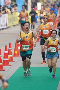 BIB: 5218, 26772
                            <button type="button" onclick="openModal(7685429)" class="btn btn-primary btn-sm float-right btn-popup" data-toggle="modal" data-target=".modal-high-quality">
                        <i class="fas fa-shopping-cart"></i> Add to Cart
                    </button>
                                            <button type="button" onclick="isThisMe(7685429, true)" class="btn btn-success btn-sm float-right btn-popup btn-isme hidden" data-toggle="tooltip" data-placement="bottom" title="นี่คือรูปของคุณใช่ไหม คลิกที่นี่เพื่อเอาเข้าอัลบั้ม">
                        <i class="fas fa-plus"></i> Add to album
                    </button>
                    <button type="button" onclick="isThisMe(7685429, false)" class="btn btn-warning btn-sm float-right btn-popup btn-isnotme hidden">
                        <i class="fas fa-ban"></i> Remove from album
                    </button>