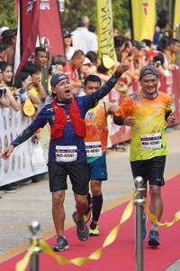 BIB: 42587, 48167, 42567
                            <button type="button" onclick="openModal(7773568)" class="btn btn-primary btn-sm float-right btn-popup" data-toggle="modal" data-target=".modal-high-quality">
                        <i class="fas fa-shopping-cart"></i> Add to Cart
                    </button>
                                            <button type="button" onclick="isThisMe(7773568, true)" class="btn btn-success btn-sm float-right btn-popup btn-isme hidden" data-toggle="tooltip" data-placement="bottom" title="นี่คือรูปของคุณใช่ไหม คลิกที่นี่เพื่อเอาเข้าอัลบั้ม">
                        <i class="fas fa-plus"></i> Add to album
                    </button>
                    <button type="button" onclick="isThisMe(7773568, false)" class="btn btn-warning btn-sm float-right btn-popup btn-isnotme hidden">
                        <i class="fas fa-ban"></i> Remove from album
                    </button>