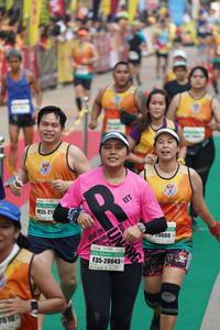 BIB: 0880, 28043, 7610
                            <button type="button" onclick="openModal(7714952)" class="btn btn-primary btn-sm float-right btn-popup" data-toggle="modal" data-target=".modal-high-quality">
                        <i class="fas fa-shopping-cart"></i> Add to Cart
                    </button>
                                            <button type="button" onclick="isThisMe(7714952, true)" class="btn btn-success btn-sm float-right btn-popup btn-isme hidden" data-toggle="tooltip" data-placement="bottom" title="นี่คือรูปของคุณใช่ไหม คลิกที่นี่เพื่อเอาเข้าอัลบั้ม">
                        <i class="fas fa-plus"></i> Add to album
                    </button>
                    <button type="button" onclick="isThisMe(7714952, false)" class="btn btn-warning btn-sm float-right btn-popup btn-isnotme hidden">
                        <i class="fas fa-ban"></i> Remove from album
                    </button>