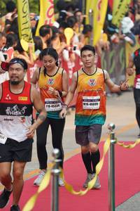 BIB: 46699, 45334, 254
                            <button type="button" onclick="openModal(7775385)" class="btn btn-primary btn-sm float-right btn-popup" data-toggle="modal" data-target=".modal-high-quality">
                        <i class="fas fa-shopping-cart"></i> Add to Cart
                    </button>
                                            <button type="button" onclick="isThisMe(7775385, true)" class="btn btn-success btn-sm float-right btn-popup btn-isme hidden" data-toggle="tooltip" data-placement="bottom" title="นี่คือรูปของคุณใช่ไหม คลิกที่นี่เพื่อเอาเข้าอัลบั้ม">
                        <i class="fas fa-plus"></i> Add to album
                    </button>
                    <button type="button" onclick="isThisMe(7775385, false)" class="btn btn-warning btn-sm float-right btn-popup btn-isnotme hidden">
                        <i class="fas fa-ban"></i> Remove from album
                    </button>