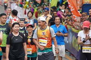 BIB: 17484, 10491, 6511
                            <button type="button" onclick="openModal(7807990)" class="btn btn-primary btn-sm float-right btn-popup" data-toggle="modal" data-target=".modal-high-quality">
                        <i class="fas fa-shopping-cart"></i> Add to Cart
                    </button>
                                            <button type="button" onclick="isThisMe(7807990, true)" class="btn btn-success btn-sm float-right btn-popup btn-isme hidden" data-toggle="tooltip" data-placement="bottom" title="นี่คือรูปของคุณใช่ไหม คลิกที่นี่เพื่อเอาเข้าอัลบั้ม">
                        <i class="fas fa-plus"></i> Add to album
                    </button>
                    <button type="button" onclick="isThisMe(7807990, false)" class="btn btn-warning btn-sm float-right btn-popup btn-isnotme hidden">
                        <i class="fas fa-ban"></i> Remove from album
                    </button>