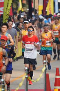 BIB: 41516, 304
                            <button type="button" onclick="openModal(7776596)" class="btn btn-primary btn-sm float-right btn-popup" data-toggle="modal" data-target=".modal-high-quality">
                        <i class="fas fa-shopping-cart"></i> Add to Cart
                    </button>
                                            <button type="button" onclick="isThisMe(7776596, true)" class="btn btn-success btn-sm float-right btn-popup btn-isme hidden" data-toggle="tooltip" data-placement="bottom" title="นี่คือรูปของคุณใช่ไหม คลิกที่นี่เพื่อเอาเข้าอัลบั้ม">
                        <i class="fas fa-plus"></i> Add to album
                    </button>
                    <button type="button" onclick="isThisMe(7776596, false)" class="btn btn-warning btn-sm float-right btn-popup btn-isnotme hidden">
                        <i class="fas fa-ban"></i> Remove from album
                    </button>