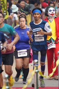 BIB: 41439, 42215, 4763
                            <button type="button" onclick="openModal(7811229)" class="btn btn-primary btn-sm float-right btn-popup" data-toggle="modal" data-target=".modal-high-quality">
                        <i class="fas fa-shopping-cart"></i> Add to Cart
                    </button>
                                            <button type="button" onclick="isThisMe(7811229, true)" class="btn btn-success btn-sm float-right btn-popup btn-isme hidden" data-toggle="tooltip" data-placement="bottom" title="นี่คือรูปของคุณใช่ไหม คลิกที่นี่เพื่อเอาเข้าอัลบั้ม">
                        <i class="fas fa-plus"></i> Add to album
                    </button>
                    <button type="button" onclick="isThisMe(7811229, false)" class="btn btn-warning btn-sm float-right btn-popup btn-isnotme hidden">
                        <i class="fas fa-ban"></i> Remove from album
                    </button>