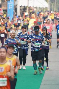 BIB: 22437, 22488
                            <button type="button" onclick="openModal(7730710)" class="btn btn-primary btn-sm float-right btn-popup" data-toggle="modal" data-target=".modal-high-quality">
                        <i class="fas fa-shopping-cart"></i> Add to Cart
                    </button>
                                            <button type="button" onclick="isThisMe(7730710, true)" class="btn btn-success btn-sm float-right btn-popup btn-isme hidden" data-toggle="tooltip" data-placement="bottom" title="นี่คือรูปของคุณใช่ไหม คลิกที่นี่เพื่อเอาเข้าอัลบั้ม">
                        <i class="fas fa-plus"></i> Add to album
                    </button>
                    <button type="button" onclick="isThisMe(7730710, false)" class="btn btn-warning btn-sm float-right btn-popup btn-isnotme hidden">
                        <i class="fas fa-ban"></i> Remove from album
                    </button>