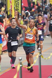 BIB: 46668, 84067
                            <button type="button" onclick="openModal(7732264)" class="btn btn-primary btn-sm float-right btn-popup" data-toggle="modal" data-target=".modal-high-quality">
                        <i class="fas fa-shopping-cart"></i> Add to Cart
                    </button>
                                            <button type="button" onclick="isThisMe(7732264, true)" class="btn btn-success btn-sm float-right btn-popup btn-isme hidden" data-toggle="tooltip" data-placement="bottom" title="นี่คือรูปของคุณใช่ไหม คลิกที่นี่เพื่อเอาเข้าอัลบั้ม">
                        <i class="fas fa-plus"></i> Add to album
                    </button>
                    <button type="button" onclick="isThisMe(7732264, false)" class="btn btn-warning btn-sm float-right btn-popup btn-isnotme hidden">
                        <i class="fas fa-ban"></i> Remove from album
                    </button>
