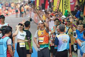 BIB: 17484, 1041
                            <button type="button" onclick="openModal(7802029)" class="btn btn-primary btn-sm float-right btn-popup" data-toggle="modal" data-target=".modal-high-quality">
                        <i class="fas fa-shopping-cart"></i> Add to Cart
                    </button>
                                            <button type="button" onclick="isThisMe(7802029, true)" class="btn btn-success btn-sm float-right btn-popup btn-isme hidden" data-toggle="tooltip" data-placement="bottom" title="นี่คือรูปของคุณใช่ไหม คลิกที่นี่เพื่อเอาเข้าอัลบั้ม">
                        <i class="fas fa-plus"></i> Add to album
                    </button>
                    <button type="button" onclick="isThisMe(7802029, false)" class="btn btn-warning btn-sm float-right btn-popup btn-isnotme hidden">
                        <i class="fas fa-ban"></i> Remove from album
                    </button>