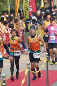 BIB: 45088, 5045247
                            <button type="button" onclick="openModal(7763787)" class="btn btn-primary btn-sm float-right btn-popup" data-toggle="modal" data-target=".modal-high-quality">
                        <i class="fas fa-shopping-cart"></i> Add to Cart
                    </button>
                                            <button type="button" onclick="isThisMe(7763787, true)" class="btn btn-success btn-sm float-right btn-popup btn-isme hidden" data-toggle="tooltip" data-placement="bottom" title="นี่คือรูปของคุณใช่ไหม คลิกที่นี่เพื่อเอาเข้าอัลบั้ม">
                        <i class="fas fa-plus"></i> Add to album
                    </button>
                    <button type="button" onclick="isThisMe(7763787, false)" class="btn btn-warning btn-sm float-right btn-popup btn-isnotme hidden">
                        <i class="fas fa-ban"></i> Remove from album
                    </button>