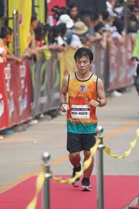 BIB: 46028
                            <button type="button" onclick="openModal(7703646)" class="btn btn-primary btn-sm float-right btn-popup" data-toggle="modal" data-target=".modal-high-quality">
                        <i class="fas fa-shopping-cart"></i> Add to Cart
                    </button>
                                            <button type="button" onclick="isThisMe(7703646, true)" class="btn btn-success btn-sm float-right btn-popup btn-isme hidden" data-toggle="tooltip" data-placement="bottom" title="นี่คือรูปของคุณใช่ไหม คลิกที่นี่เพื่อเอาเข้าอัลบั้ม">
                        <i class="fas fa-plus"></i> Add to album
                    </button>
                    <button type="button" onclick="isThisMe(7703646, false)" class="btn btn-warning btn-sm float-right btn-popup btn-isnotme hidden">
                        <i class="fas fa-ban"></i> Remove from album
                    </button>