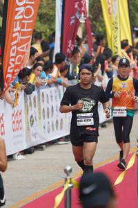 BIB: 457, 42833
                            <button type="button" onclick="openModal(7702108)" class="btn btn-primary btn-sm float-right btn-popup" data-toggle="modal" data-target=".modal-high-quality">
                        <i class="fas fa-shopping-cart"></i> Add to Cart
                    </button>
                                            <button type="button" onclick="isThisMe(7702108, true)" class="btn btn-success btn-sm float-right btn-popup btn-isme hidden" data-toggle="tooltip" data-placement="bottom" title="นี่คือรูปของคุณใช่ไหม คลิกที่นี่เพื่อเอาเข้าอัลบั้ม">
                        <i class="fas fa-plus"></i> Add to album
                    </button>
                    <button type="button" onclick="isThisMe(7702108, false)" class="btn btn-warning btn-sm float-right btn-popup btn-isnotme hidden">
                        <i class="fas fa-ban"></i> Remove from album
                    </button>