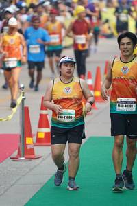 BIB: 40701, 21680
                            <button type="button" onclick="openModal(7743557)" class="btn btn-primary btn-sm float-right btn-popup" data-toggle="modal" data-target=".modal-high-quality">
                        <i class="fas fa-shopping-cart"></i> Add to Cart
                    </button>
                                            <button type="button" onclick="isThisMe(7743557, true)" class="btn btn-success btn-sm float-right btn-popup btn-isme hidden" data-toggle="tooltip" data-placement="bottom" title="นี่คือรูปของคุณใช่ไหม คลิกที่นี่เพื่อเอาเข้าอัลบั้ม">
                        <i class="fas fa-plus"></i> Add to album
                    </button>
                    <button type="button" onclick="isThisMe(7743557, false)" class="btn btn-warning btn-sm float-right btn-popup btn-isnotme hidden">
                        <i class="fas fa-ban"></i> Remove from album
                    </button>