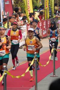 BIB: 40248, 48200, 47096
                            <button type="button" onclick="openModal(7809797)" class="btn btn-primary btn-sm float-right btn-popup" data-toggle="modal" data-target=".modal-high-quality">
                        <i class="fas fa-shopping-cart"></i> Add to Cart
                    </button>
                                            <button type="button" onclick="isThisMe(7809797, true)" class="btn btn-success btn-sm float-right btn-popup btn-isme hidden" data-toggle="tooltip" data-placement="bottom" title="นี่คือรูปของคุณใช่ไหม คลิกที่นี่เพื่อเอาเข้าอัลบั้ม">
                        <i class="fas fa-plus"></i> Add to album
                    </button>
                    <button type="button" onclick="isThisMe(7809797, false)" class="btn btn-warning btn-sm float-right btn-popup btn-isnotme hidden">
                        <i class="fas fa-ban"></i> Remove from album
                    </button>