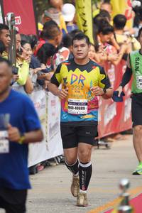 BIB: 2222, 40689
                            <button type="button" onclick="openModal(7747029)" class="btn btn-primary btn-sm float-right btn-popup" data-toggle="modal" data-target=".modal-high-quality">
                        <i class="fas fa-shopping-cart"></i> Add to Cart
                    </button>
                                            <button type="button" onclick="isThisMe(7747029, true)" class="btn btn-success btn-sm float-right btn-popup btn-isme hidden" data-toggle="tooltip" data-placement="bottom" title="นี่คือรูปของคุณใช่ไหม คลิกที่นี่เพื่อเอาเข้าอัลบั้ม">
                        <i class="fas fa-plus"></i> Add to album
                    </button>
                    <button type="button" onclick="isThisMe(7747029, false)" class="btn btn-warning btn-sm float-right btn-popup btn-isnotme hidden">
                        <i class="fas fa-ban"></i> Remove from album
                    </button>