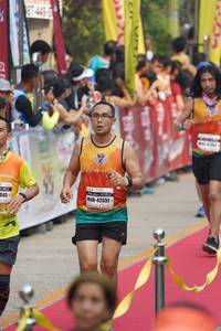 BIB: 4381, 42551, 145
                            <button type="button" onclick="openModal(7683811)" class="btn btn-primary btn-sm float-right btn-popup" data-toggle="modal" data-target=".modal-high-quality">
                        <i class="fas fa-shopping-cart"></i> Add to Cart
                    </button>
                                            <button type="button" onclick="isThisMe(7683811, true)" class="btn btn-success btn-sm float-right btn-popup btn-isme hidden" data-toggle="tooltip" data-placement="bottom" title="นี่คือรูปของคุณใช่ไหม คลิกที่นี่เพื่อเอาเข้าอัลบั้ม">
                        <i class="fas fa-plus"></i> Add to album
                    </button>
                    <button type="button" onclick="isThisMe(7683811, false)" class="btn btn-warning btn-sm float-right btn-popup btn-isnotme hidden">
                        <i class="fas fa-ban"></i> Remove from album
                    </button>