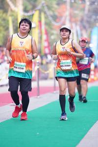 BIB: 20964, 22519
                            <button type="button" onclick="openModal(9869808)" class="btn btn-primary btn-sm float-right btn-popup" data-toggle="modal" data-target=".modal-high-quality">
                        <i class="fas fa-shopping-cart"></i> Add to Cart
                    </button>
                                            <button type="button" onclick="isThisMe(9869808, true)" class="btn btn-success btn-sm float-right btn-popup btn-isme hidden" data-toggle="tooltip" data-placement="bottom" title="นี่คือรูปของคุณใช่ไหม คลิกที่นี่เพื่อเอาเข้าอัลบั้ม">
                        <i class="fas fa-plus"></i> Add to album
                    </button>
                    <button type="button" onclick="isThisMe(9869808, false)" class="btn btn-warning btn-sm float-right btn-popup btn-isnotme hidden">
                        <i class="fas fa-ban"></i> Remove from album
                    </button>