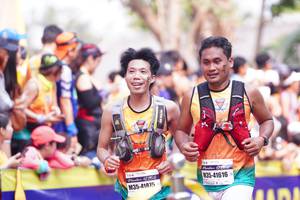 BIB: 41616, 41875
                            <button type="button" onclick="openModal(9870924)" class="btn btn-primary btn-sm float-right btn-popup" data-toggle="modal" data-target=".modal-high-quality">
                        <i class="fas fa-shopping-cart"></i> Add to Cart
                    </button>
                                            <button type="button" onclick="isThisMe(9870924, true)" class="btn btn-success btn-sm float-right btn-popup btn-isme hidden" data-toggle="tooltip" data-placement="bottom" title="นี่คือรูปของคุณใช่ไหม คลิกที่นี่เพื่อเอาเข้าอัลบั้ม">
                        <i class="fas fa-plus"></i> Add to album
                    </button>
                    <button type="button" onclick="isThisMe(9870924, false)" class="btn btn-warning btn-sm float-right btn-popup btn-isnotme hidden">
                        <i class="fas fa-ban"></i> Remove from album
                    </button>