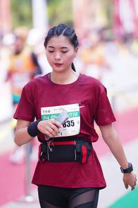 BIB: 2112, 835
                            <button type="button" onclick="openModal(9870732)" class="btn btn-primary btn-sm float-right btn-popup" data-toggle="modal" data-target=".modal-high-quality">
                        <i class="fas fa-shopping-cart"></i> Add to Cart
                    </button>
                                            <button type="button" onclick="isThisMe(9870732, true)" class="btn btn-success btn-sm float-right btn-popup btn-isme hidden" data-toggle="tooltip" data-placement="bottom" title="นี่คือรูปของคุณใช่ไหม คลิกที่นี่เพื่อเอาเข้าอัลบั้ม">
                        <i class="fas fa-plus"></i> Add to album
                    </button>
                    <button type="button" onclick="isThisMe(9870732, false)" class="btn btn-warning btn-sm float-right btn-popup btn-isnotme hidden">
                        <i class="fas fa-ban"></i> Remove from album
                    </button>