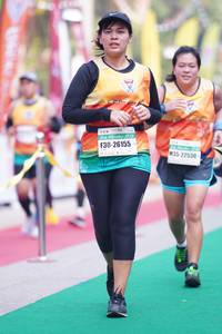 BIB: 26155, 22530
                            <button type="button" onclick="openModal(9869257)" class="btn btn-primary btn-sm float-right btn-popup" data-toggle="modal" data-target=".modal-high-quality">
                        <i class="fas fa-shopping-cart"></i> Add to Cart
                    </button>
                                            <button type="button" onclick="isThisMe(9869257, true)" class="btn btn-success btn-sm float-right btn-popup btn-isme hidden" data-toggle="tooltip" data-placement="bottom" title="นี่คือรูปของคุณใช่ไหม คลิกที่นี่เพื่อเอาเข้าอัลบั้ม">
                        <i class="fas fa-plus"></i> Add to album
                    </button>
                    <button type="button" onclick="isThisMe(9869257, false)" class="btn btn-warning btn-sm float-right btn-popup btn-isnotme hidden">
                        <i class="fas fa-ban"></i> Remove from album
                    </button>