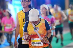 BIB: 1780, 11456
                            <button type="button" onclick="openModal(9868155)" class="btn btn-primary btn-sm float-right btn-popup" data-toggle="modal" data-target=".modal-high-quality">
                        <i class="fas fa-shopping-cart"></i> Add to Cart
                    </button>
                                            <button type="button" onclick="isThisMe(9868155, true)" class="btn btn-success btn-sm float-right btn-popup btn-isme hidden" data-toggle="tooltip" data-placement="bottom" title="นี่คือรูปของคุณใช่ไหม คลิกที่นี่เพื่อเอาเข้าอัลบั้ม">
                        <i class="fas fa-plus"></i> Add to album
                    </button>
                    <button type="button" onclick="isThisMe(9868155, false)" class="btn btn-warning btn-sm float-right btn-popup btn-isnotme hidden">
                        <i class="fas fa-ban"></i> Remove from album
                    </button>