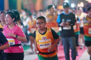 BIB: 1359, 16755
                            <button type="button" onclick="openModal(7424297)" class="btn btn-primary btn-sm float-right btn-popup" data-toggle="modal" data-target=".modal-high-quality">
                        <i class="fas fa-shopping-cart"></i> Add to Cart
                    </button>
                                            <button type="button" onclick="isThisMe(7424297, true)" class="btn btn-success btn-sm float-right btn-popup btn-isme hidden" data-toggle="tooltip" data-placement="bottom" title="นี่คือรูปของคุณใช่ไหม คลิกที่นี่เพื่อเอาเข้าอัลบั้ม">
                        <i class="fas fa-plus"></i> Add to album
                    </button>
                    <button type="button" onclick="isThisMe(7424297, false)" class="btn btn-warning btn-sm float-right btn-popup btn-isnotme hidden">
                        <i class="fas fa-ban"></i> Remove from album
                    </button>