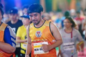 BIB: 160
                            <button type="button" onclick="openModal(7424708)" class="btn btn-primary btn-sm float-right btn-popup" data-toggle="modal" data-target=".modal-high-quality">
                        <i class="fas fa-shopping-cart"></i> Add to Cart
                    </button>
                                            <button type="button" onclick="isThisMe(7424708, true)" class="btn btn-success btn-sm float-right btn-popup btn-isme hidden" data-toggle="tooltip" data-placement="bottom" title="นี่คือรูปของคุณใช่ไหม คลิกที่นี่เพื่อเอาเข้าอัลบั้ม">
                        <i class="fas fa-plus"></i> Add to album
                    </button>
                    <button type="button" onclick="isThisMe(7424708, false)" class="btn btn-warning btn-sm float-right btn-popup btn-isnotme hidden">
                        <i class="fas fa-ban"></i> Remove from album
                    </button>