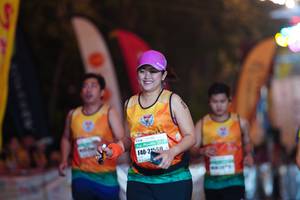 BIB: 21560
                            <button type="button" onclick="openModal(7420650)" class="btn btn-primary btn-sm float-right btn-popup" data-toggle="modal" data-target=".modal-high-quality">
                        <i class="fas fa-shopping-cart"></i> Add to Cart
                    </button>
                                            <button type="button" onclick="isThisMe(7420650, true)" class="btn btn-success btn-sm float-right btn-popup btn-isme hidden" data-toggle="tooltip" data-placement="bottom" title="นี่คือรูปของคุณใช่ไหม คลิกที่นี่เพื่อเอาเข้าอัลบั้ม">
                        <i class="fas fa-plus"></i> Add to album
                    </button>
                    <button type="button" onclick="isThisMe(7420650, false)" class="btn btn-warning btn-sm float-right btn-popup btn-isnotme hidden">
                        <i class="fas fa-ban"></i> Remove from album
                    </button>