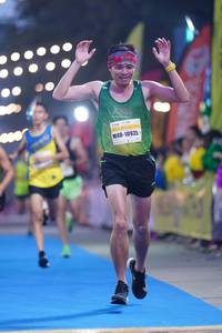 BIB: 10935
                            <button type="button" onclick="openModal(9868911)" class="btn btn-primary btn-sm float-right btn-popup" data-toggle="modal" data-target=".modal-high-quality">
                        <i class="fas fa-shopping-cart"></i> Add to Cart
                    </button>
                                            <button type="button" onclick="isThisMe(9868911, true)" class="btn btn-success btn-sm float-right btn-popup btn-isme hidden" data-toggle="tooltip" data-placement="bottom" title="นี่คือรูปของคุณใช่ไหม คลิกที่นี่เพื่อเอาเข้าอัลบั้ม">
                        <i class="fas fa-plus"></i> Add to album
                    </button>
                    <button type="button" onclick="isThisMe(9868911, false)" class="btn btn-warning btn-sm float-right btn-popup btn-isnotme hidden">
                        <i class="fas fa-ban"></i> Remove from album
                    </button>