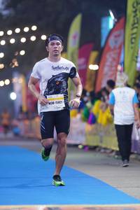 BIB: 15821
                            <button type="button" onclick="openModal(9868973)" class="btn btn-primary btn-sm float-right btn-popup" data-toggle="modal" data-target=".modal-high-quality">
                        <i class="fas fa-shopping-cart"></i> Add to Cart
                    </button>
                                            <button type="button" onclick="isThisMe(9868973, true)" class="btn btn-success btn-sm float-right btn-popup btn-isme hidden" data-toggle="tooltip" data-placement="bottom" title="นี่คือรูปของคุณใช่ไหม คลิกที่นี่เพื่อเอาเข้าอัลบั้ม">
                        <i class="fas fa-plus"></i> Add to album
                    </button>
                    <button type="button" onclick="isThisMe(9868973, false)" class="btn btn-warning btn-sm float-right btn-popup btn-isnotme hidden">
                        <i class="fas fa-ban"></i> Remove from album
                    </button>