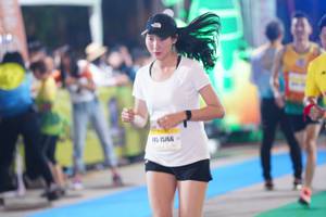 BIB: 15766
                            <button type="button" onclick="openModal(7425156)" class="btn btn-primary btn-sm float-right btn-popup" data-toggle="modal" data-target=".modal-high-quality">
                        <i class="fas fa-shopping-cart"></i> Add to Cart
                    </button>
                                            <button type="button" onclick="isThisMe(7425156, true)" class="btn btn-success btn-sm float-right btn-popup btn-isme hidden" data-toggle="tooltip" data-placement="bottom" title="นี่คือรูปของคุณใช่ไหม คลิกที่นี่เพื่อเอาเข้าอัลบั้ม">
                        <i class="fas fa-plus"></i> Add to album
                    </button>
                    <button type="button" onclick="isThisMe(7425156, false)" class="btn btn-warning btn-sm float-right btn-popup btn-isnotme hidden">
                        <i class="fas fa-ban"></i> Remove from album
                    </button>