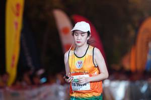 BIB: 20030
                            <button type="button" onclick="openModal(7421724)" class="btn btn-primary btn-sm float-right btn-popup" data-toggle="modal" data-target=".modal-high-quality">
                        <i class="fas fa-shopping-cart"></i> Add to Cart
                    </button>
                                            <button type="button" onclick="isThisMe(7421724, true)" class="btn btn-success btn-sm float-right btn-popup btn-isme hidden" data-toggle="tooltip" data-placement="bottom" title="นี่คือรูปของคุณใช่ไหม คลิกที่นี่เพื่อเอาเข้าอัลบั้ม">
                        <i class="fas fa-plus"></i> Add to album
                    </button>
                    <button type="button" onclick="isThisMe(7421724, false)" class="btn btn-warning btn-sm float-right btn-popup btn-isnotme hidden">
                        <i class="fas fa-ban"></i> Remove from album
                    </button>