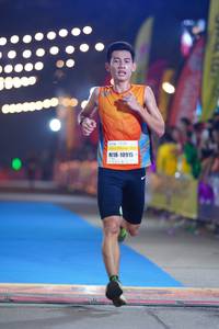 BIB: 10915
                            <button type="button" onclick="openModal(9868394)" class="btn btn-primary btn-sm float-right btn-popup" data-toggle="modal" data-target=".modal-high-quality">
                        <i class="fas fa-shopping-cart"></i> Add to Cart
                    </button>
                                            <button type="button" onclick="isThisMe(9868394, true)" class="btn btn-success btn-sm float-right btn-popup btn-isme hidden" data-toggle="tooltip" data-placement="bottom" title="นี่คือรูปของคุณใช่ไหม คลิกที่นี่เพื่อเอาเข้าอัลบั้ม">
                        <i class="fas fa-plus"></i> Add to album
                    </button>
                    <button type="button" onclick="isThisMe(9868394, false)" class="btn btn-warning btn-sm float-right btn-popup btn-isnotme hidden">
                        <i class="fas fa-ban"></i> Remove from album
                    </button>