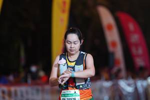 BIB: 620576, 825
                            <button type="button" onclick="openModal(7306248)" class="btn btn-primary btn-sm float-right btn-popup" data-toggle="modal" data-target=".modal-high-quality">
                        <i class="fas fa-shopping-cart"></i> Add to Cart
                    </button>
                                            <button type="button" onclick="isThisMe(7306248, true)" class="btn btn-success btn-sm float-right btn-popup btn-isme hidden" data-toggle="tooltip" data-placement="bottom" title="นี่คือรูปของคุณใช่ไหม คลิกที่นี่เพื่อเอาเข้าอัลบั้ม">
                        <i class="fas fa-plus"></i> Add to album
                    </button>
                    <button type="button" onclick="isThisMe(7306248, false)" class="btn btn-warning btn-sm float-right btn-popup btn-isnotme hidden">
                        <i class="fas fa-ban"></i> Remove from album
                    </button>