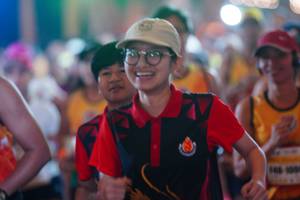 BIB: 500
                            <button type="button" onclick="openModal(7423451)" class="btn btn-primary btn-sm float-right btn-popup" data-toggle="modal" data-target=".modal-high-quality">
                        <i class="fas fa-shopping-cart"></i> Add to Cart
                    </button>
                                            <button type="button" onclick="isThisMe(7423451, true)" class="btn btn-success btn-sm float-right btn-popup btn-isme hidden" data-toggle="tooltip" data-placement="bottom" title="นี่คือรูปของคุณใช่ไหม คลิกที่นี่เพื่อเอาเข้าอัลบั้ม">
                        <i class="fas fa-plus"></i> Add to album
                    </button>
                    <button type="button" onclick="isThisMe(7423451, false)" class="btn btn-warning btn-sm float-right btn-popup btn-isnotme hidden">
                        <i class="fas fa-ban"></i> Remove from album
                    </button>