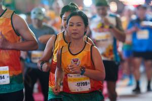 BIB: 115, 17799
                            <button type="button" onclick="openModal(7422515)" class="btn btn-primary btn-sm float-right btn-popup" data-toggle="modal" data-target=".modal-high-quality">
                        <i class="fas fa-shopping-cart"></i> Add to Cart
                    </button>
                                            <button type="button" onclick="isThisMe(7422515, true)" class="btn btn-success btn-sm float-right btn-popup btn-isme hidden" data-toggle="tooltip" data-placement="bottom" title="นี่คือรูปของคุณใช่ไหม คลิกที่นี่เพื่อเอาเข้าอัลบั้ม">
                        <i class="fas fa-plus"></i> Add to album
                    </button>
                    <button type="button" onclick="isThisMe(7422515, false)" class="btn btn-warning btn-sm float-right btn-popup btn-isnotme hidden">
                        <i class="fas fa-ban"></i> Remove from album
                    </button>