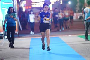 BIB: 113
                            <button type="button" onclick="openModal(9868302)" class="btn btn-primary btn-sm float-right btn-popup" data-toggle="modal" data-target=".modal-high-quality">
                        <i class="fas fa-shopping-cart"></i> Add to Cart
                    </button>
                                            <button type="button" onclick="isThisMe(9868302, true)" class="btn btn-success btn-sm float-right btn-popup btn-isme hidden" data-toggle="tooltip" data-placement="bottom" title="นี่คือรูปของคุณใช่ไหม คลิกที่นี่เพื่อเอาเข้าอัลบั้ม">
                        <i class="fas fa-plus"></i> Add to album
                    </button>
                    <button type="button" onclick="isThisMe(9868302, false)" class="btn btn-warning btn-sm float-right btn-popup btn-isnotme hidden">
                        <i class="fas fa-ban"></i> Remove from album
                    </button>