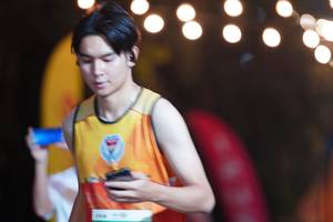 BIB: 299
                            <button type="button" onclick="openModal(7421033)" class="btn btn-primary btn-sm float-right btn-popup" data-toggle="modal" data-target=".modal-high-quality">
                        <i class="fas fa-shopping-cart"></i> Add to Cart
                    </button>
                                            <button type="button" onclick="isThisMe(7421033, true)" class="btn btn-success btn-sm float-right btn-popup btn-isme hidden" data-toggle="tooltip" data-placement="bottom" title="นี่คือรูปของคุณใช่ไหม คลิกที่นี่เพื่อเอาเข้าอัลบั้ม">
                        <i class="fas fa-plus"></i> Add to album
                    </button>
                    <button type="button" onclick="isThisMe(7421033, false)" class="btn btn-warning btn-sm float-right btn-popup btn-isnotme hidden">
                        <i class="fas fa-ban"></i> Remove from album
                    </button>