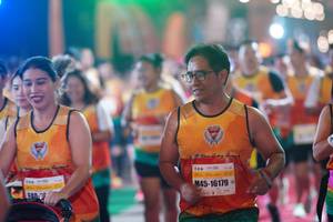 BIB: 16179
                            <button type="button" onclick="openModal(7424406)" class="btn btn-primary btn-sm float-right btn-popup" data-toggle="modal" data-target=".modal-high-quality">
                        <i class="fas fa-shopping-cart"></i> Add to Cart
                    </button>
                                            <button type="button" onclick="isThisMe(7424406, true)" class="btn btn-success btn-sm float-right btn-popup btn-isme hidden" data-toggle="tooltip" data-placement="bottom" title="นี่คือรูปของคุณใช่ไหม คลิกที่นี่เพื่อเอาเข้าอัลบั้ม">
                        <i class="fas fa-plus"></i> Add to album
                    </button>
                    <button type="button" onclick="isThisMe(7424406, false)" class="btn btn-warning btn-sm float-right btn-popup btn-isnotme hidden">
                        <i class="fas fa-ban"></i> Remove from album
                    </button>