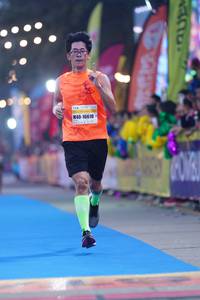 BIB: 16610
                            <button type="button" onclick="openModal(9869045)" class="btn btn-primary btn-sm float-right btn-popup" data-toggle="modal" data-target=".modal-high-quality">
                        <i class="fas fa-shopping-cart"></i> Add to Cart
                    </button>
                                            <button type="button" onclick="isThisMe(9869045, true)" class="btn btn-success btn-sm float-right btn-popup btn-isme hidden" data-toggle="tooltip" data-placement="bottom" title="นี่คือรูปของคุณใช่ไหม คลิกที่นี่เพื่อเอาเข้าอัลบั้ม">
                        <i class="fas fa-plus"></i> Add to album
                    </button>
                    <button type="button" onclick="isThisMe(9869045, false)" class="btn btn-warning btn-sm float-right btn-popup btn-isnotme hidden">
                        <i class="fas fa-ban"></i> Remove from album
                    </button>