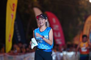 BIB: 019, 724
                            <button type="button" onclick="openModal(7420612)" class="btn btn-primary btn-sm float-right btn-popup" data-toggle="modal" data-target=".modal-high-quality">
                        <i class="fas fa-shopping-cart"></i> Add to Cart
                    </button>
                                            <button type="button" onclick="isThisMe(7420612, true)" class="btn btn-success btn-sm float-right btn-popup btn-isme hidden" data-toggle="tooltip" data-placement="bottom" title="นี่คือรูปของคุณใช่ไหม คลิกที่นี่เพื่อเอาเข้าอัลบั้ม">
                        <i class="fas fa-plus"></i> Add to album
                    </button>
                    <button type="button" onclick="isThisMe(7420612, false)" class="btn btn-warning btn-sm float-right btn-popup btn-isnotme hidden">
                        <i class="fas fa-ban"></i> Remove from album
                    </button>