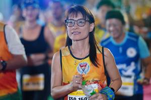 BIB: 150
                            <button type="button" onclick="openModal(7423750)" class="btn btn-primary btn-sm float-right btn-popup" data-toggle="modal" data-target=".modal-high-quality">
                        <i class="fas fa-shopping-cart"></i> Add to Cart
                    </button>
                                            <button type="button" onclick="isThisMe(7423750, true)" class="btn btn-success btn-sm float-right btn-popup btn-isme hidden" data-toggle="tooltip" data-placement="bottom" title="นี่คือรูปของคุณใช่ไหม คลิกที่นี่เพื่อเอาเข้าอัลบั้ม">
                        <i class="fas fa-plus"></i> Add to album
                    </button>
                    <button type="button" onclick="isThisMe(7423750, false)" class="btn btn-warning btn-sm float-right btn-popup btn-isnotme hidden">
                        <i class="fas fa-ban"></i> Remove from album
                    </button>